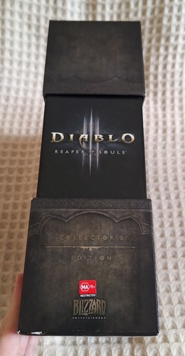 Diablo 3 Expansion Collector Edition PC Box Collector Item No Game Code included - Picture 4 of 24