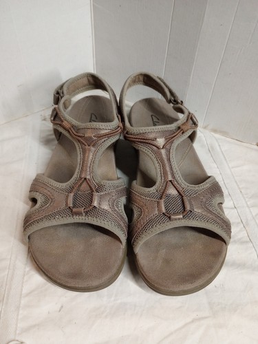 Clarks In Motion Jump Slingback Sandal Womens 9M Pewter Open Toe Casual Comfort