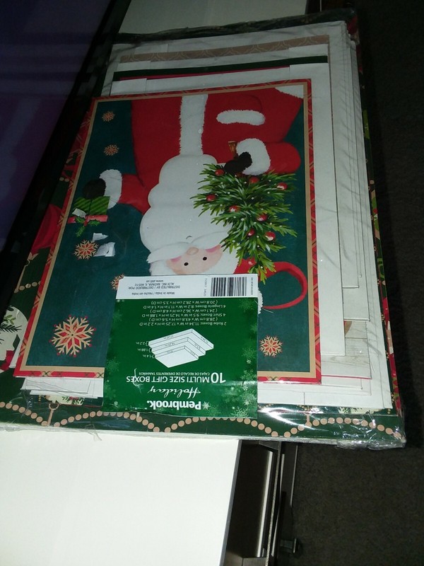 PEMBROOK HOLIDAY MULTI SIZE GIFT BOXES, 10 PCS.