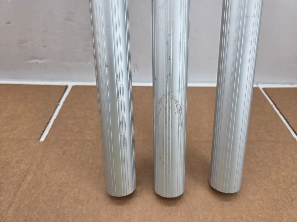 Yamaha Roland Batería 23.5 Pulgadas TUBO BASE 1 1/2 Acanalado Plata Repuesto 3 Foto 3 de 4