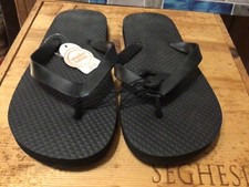 Boys Flip Flops BeachWear Black Size 2-3 Non-Marking Outsole Wonder Nation