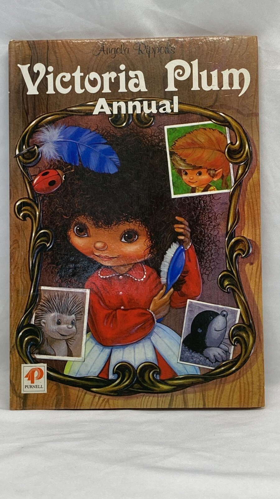 Angela Rippon's Victoria Plum Annual 1982 Hardback