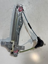 Lève vitre Peugeot 208