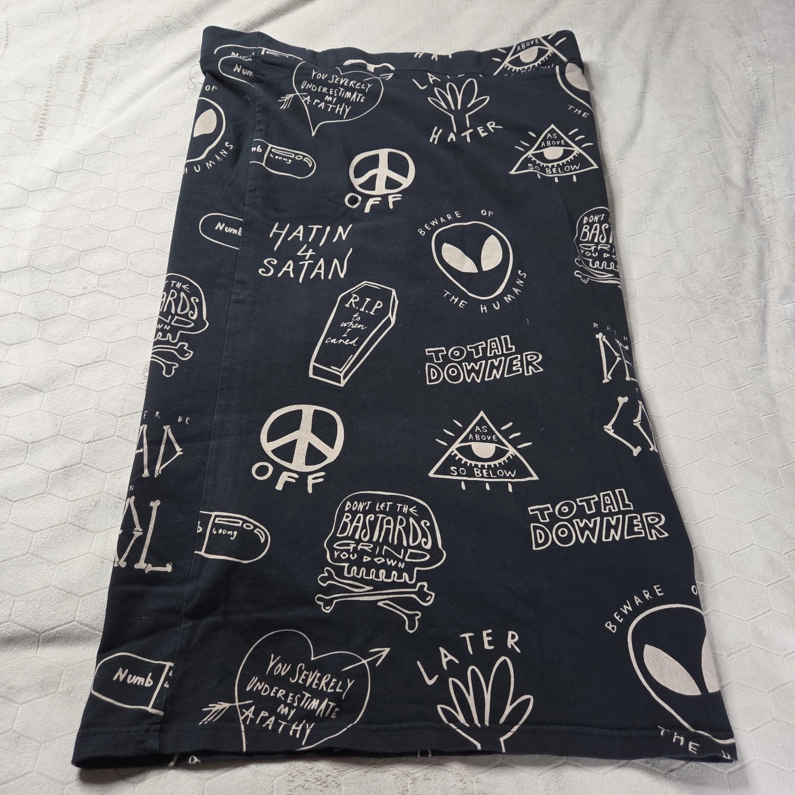 Disturbia Alien Nation Skirt Womens XL Goth Witchy All-Over Print Black
