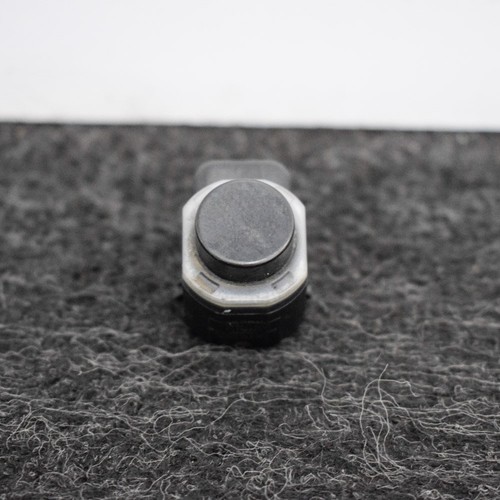 VOLKSWAGEN TIGUAN 5N Parksensor Heckstoßstange 1S0919275A 2013