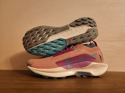 Nike ''W Pegasus Trail 5 GTX'' Women's Size 7 Red Stardust/GreenFrost New In Box