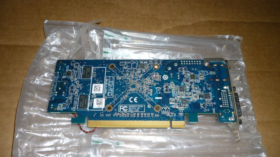 AMD RADEON HD 7470 1GB GDDR3 (Micron) Video Graphics Card, PCI Connection - Image 3 of 3