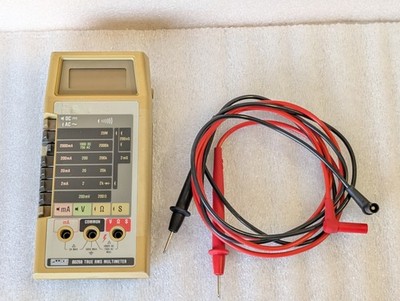 Vintage Fluke 8026B Handheld True RMS Digital Multimeter Tested Working w/Leads