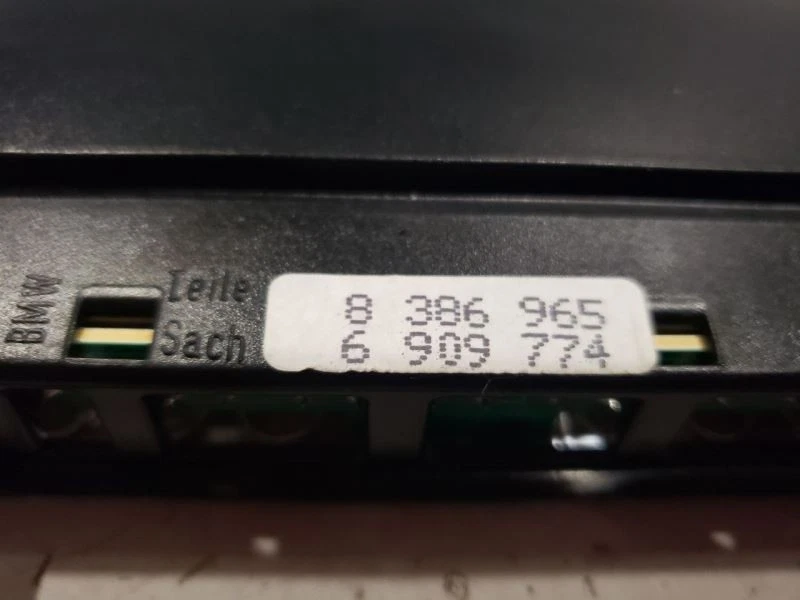 Tercera luz de freno OEM 2004 2005 BMW E46 04-05 sedán Foto 4 de 4