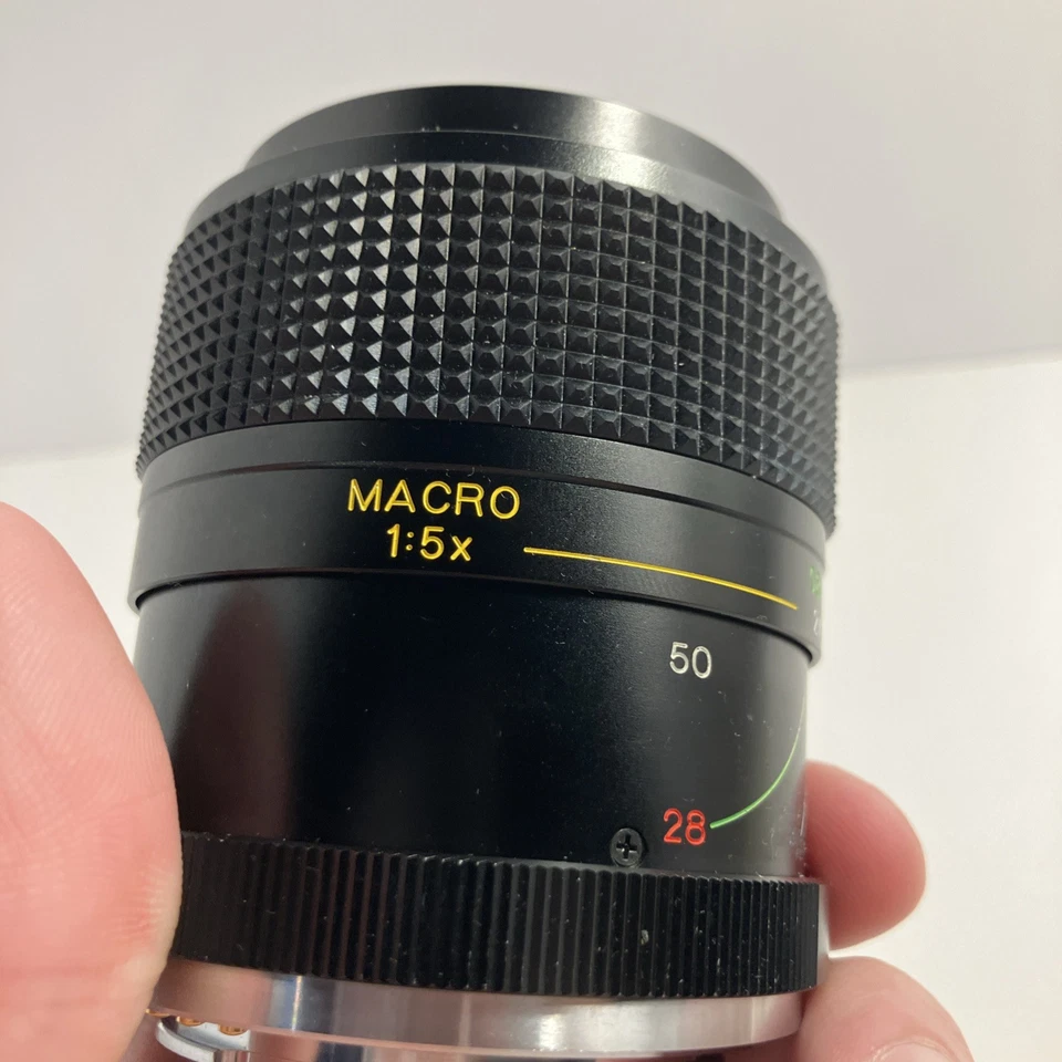 Vivitar 25mm Macro Focusing Zoom Camera Lens 28-70mm Japan NO. 98126323 MC PRA/B - Image 3 of 4