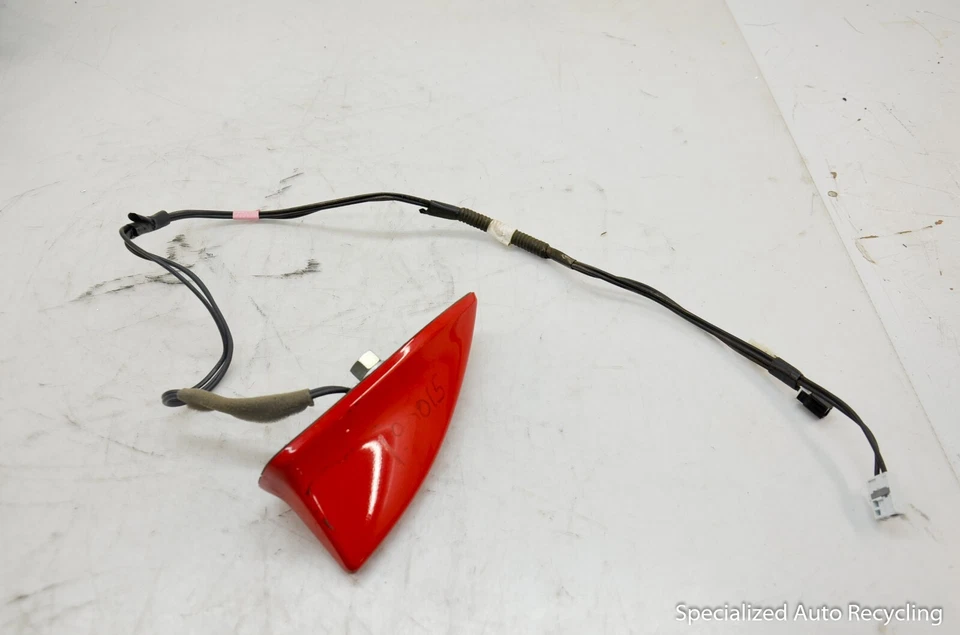 Honda Civic 2018 sedán aleta de tiburón antena de techo OEM 39150-TBA-A011-M1 Foto 3 de 4