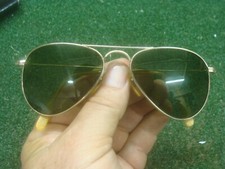 VINTAGE SHURON 1-10 12K GF AVIATOR SUNGLASSES VIETNAM WAR ERA green glass lens