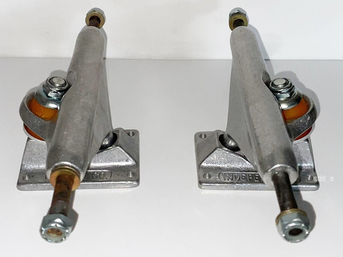 SKATEBOARD INDEPENDENT TRUCKS STAGE 6 VI 149mm 1991 Vintage Old