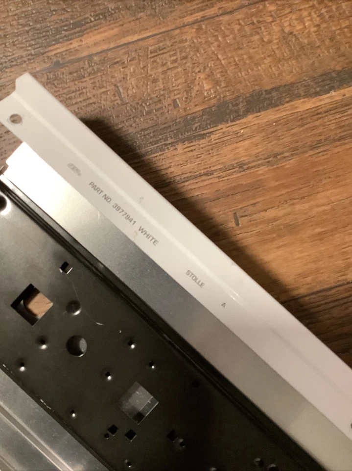 Panel de control secador Roper pieza blanca # 3977941 (322) Foto 3 de 4