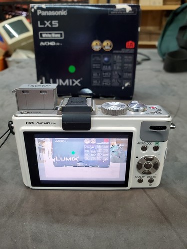 Panasonic LUMIX DMC-LX5 - Foto 4 di 5