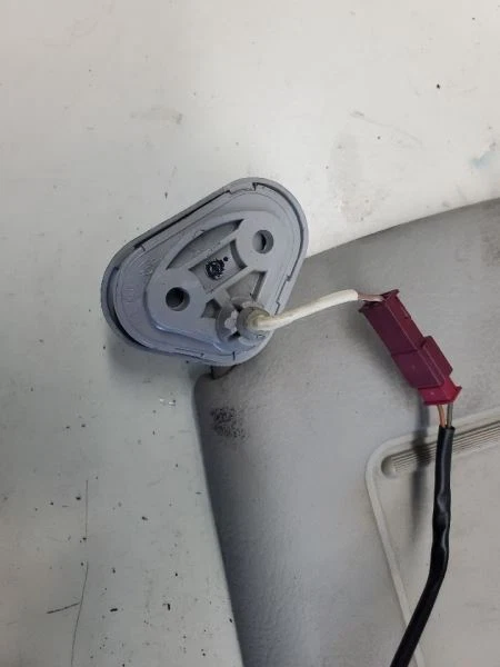 Parasol iluminado 2002-2006, BMW X5, PSNGR, derecha, 3,0 L, PN: 51-16-8-258-022 Foto 2 de 4