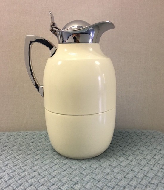 Alfi Juwel Cream Ivory Lacquer w/Chrome Thermal Carafe, 1 Liter/33 oz