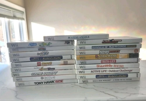 Wii Game Lot 19 Lego Star Wars Tony Hawk Hannah Montana