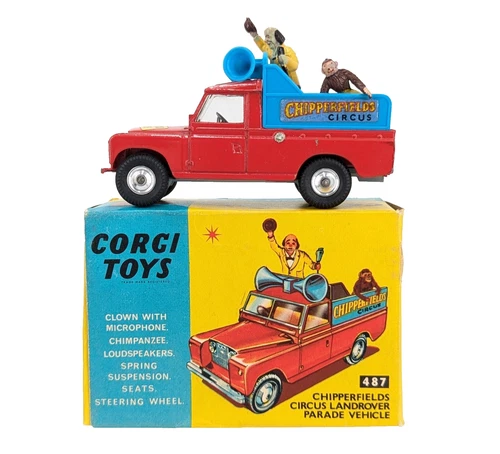 Vintage Corgi Toys No. 487 Chipperfields Circus Land Rover Parade Vehicle w/ Box