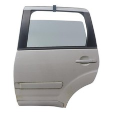 Porte arrière et accessoires Mitsubishi OUTLANDER