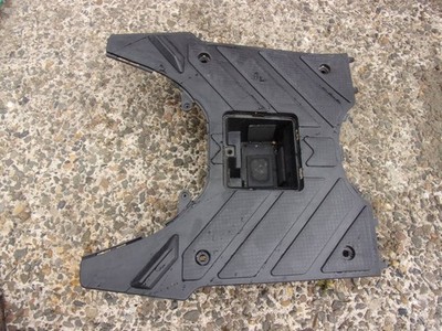 DAELIM S-FIVE SJ50 03-15 2 STROKE - FOOT BOARD/BATTERY PANEL