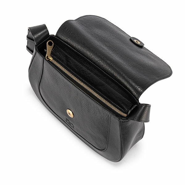 【新品同様】イルビゾンテ レザー クロスバッグ 黒 MEZZOMONTE M IL Bisonte Bag Shoulder Bag Cross Bag MEZZOMONTE M Size