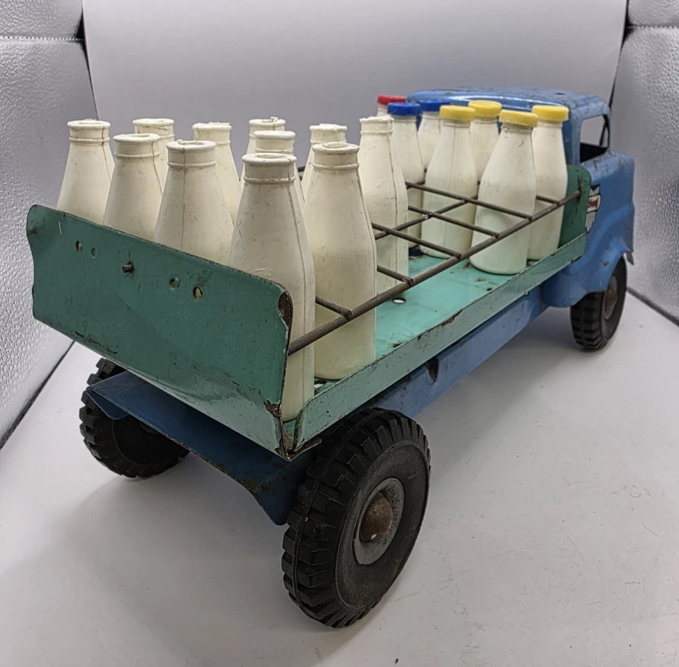 Camión de leche Triang vintage años 50 con botellas de leche Foto 4 de 4