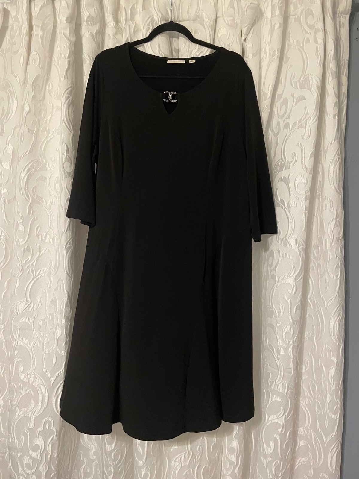 Susan Graver plus size 1X  black dress three-quarter sleeves, great party dress