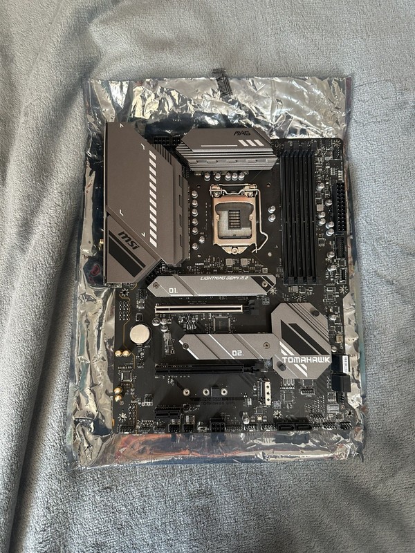 MSI MAG B560 TOMAHAWK WIFI Motherboard LGA1200 DDR4 ATX NEW / Faulty BIOS