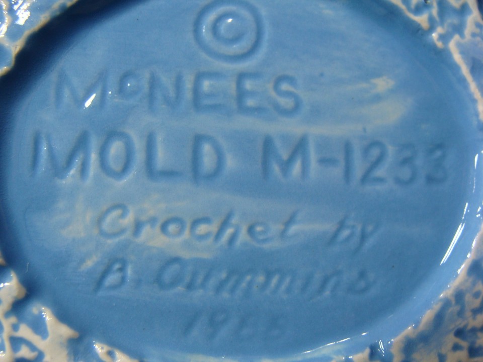 1988 McNees Ceramic Blue/White Basket, Mold M1238 Crochet By B