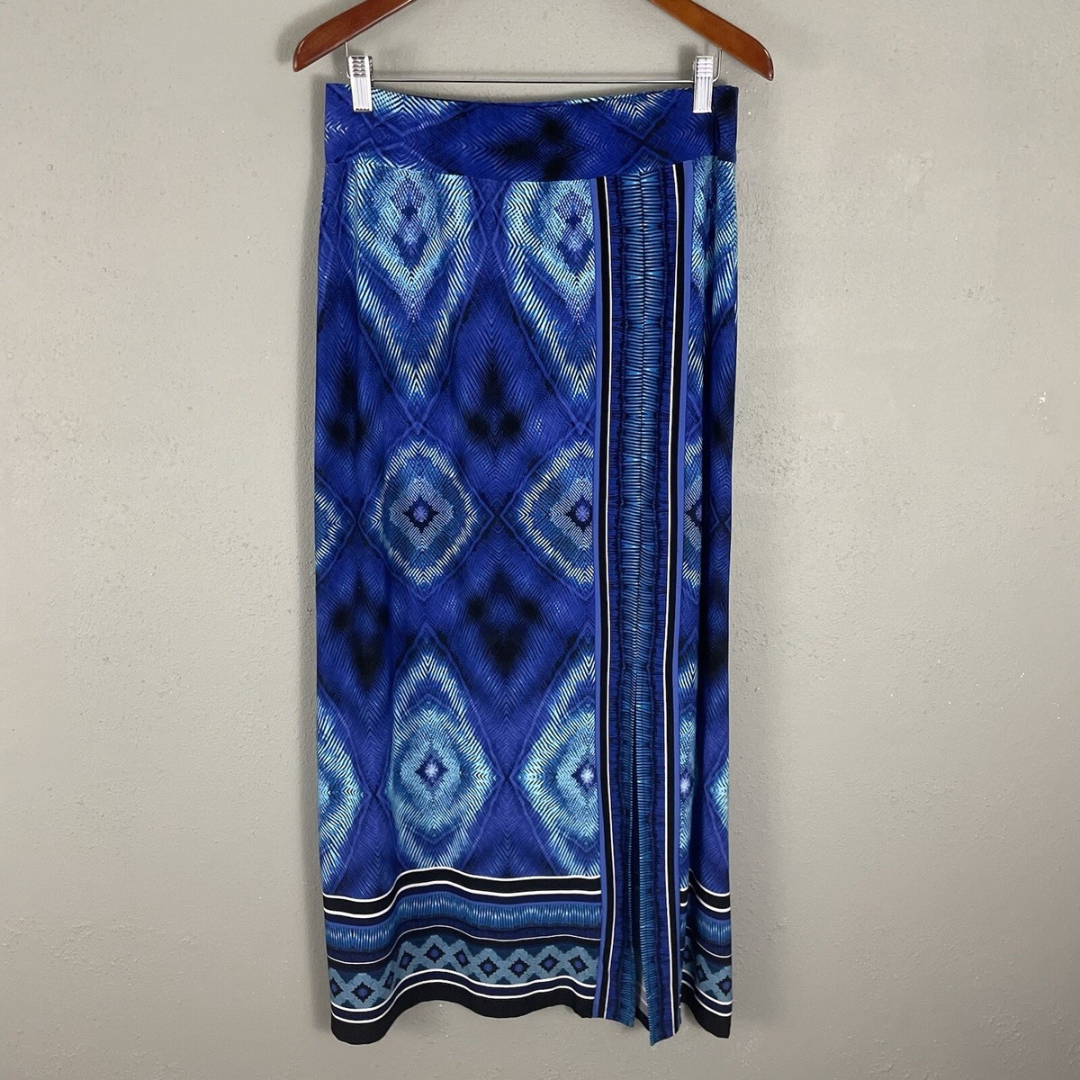 Chicos Maxi Skirt Size 1 Medium Blue Geometric Stretch Pull On 