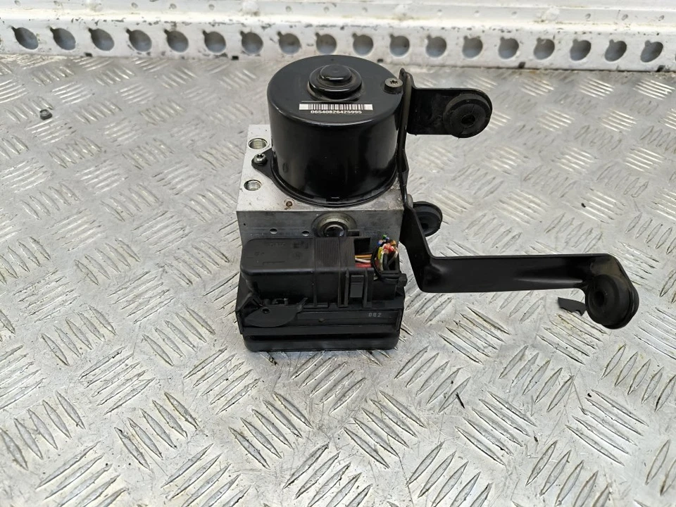 BOMBA/MODULADOR/UNIDAD DE CONTROL ABS VOLVO S40 2004-2010 Foto 2 de 4