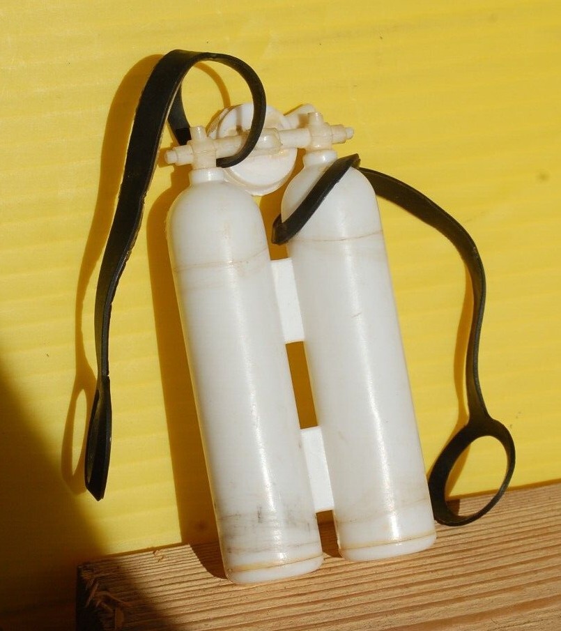 Vintage GI Joe Adventure Team Diver's Distress White Scuba Tanks eBay