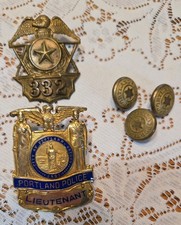 Vintage 1950's? Portland Police Lieutenant's badge , hat badge and 3 buttons