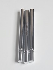 Genuine Victoria Bechkam 02 Lip Definer Full Size rrp �33