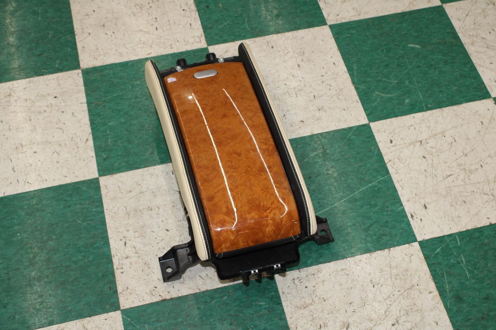 13-18 Flying Spur Woodgrain Rear 2nd Row Console Armrest Arm Rest Lid OEM OE WTY