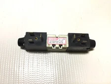 Numatics 031SS4004017N61 Solenoid Valve Max Pressure 150PSIG Air 24VDC 6Watts