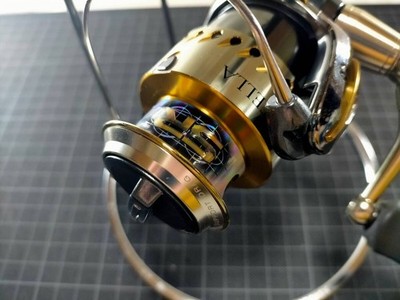 Shimano 04 Stella 2000 Spinning Reel Made In Japan Smooth