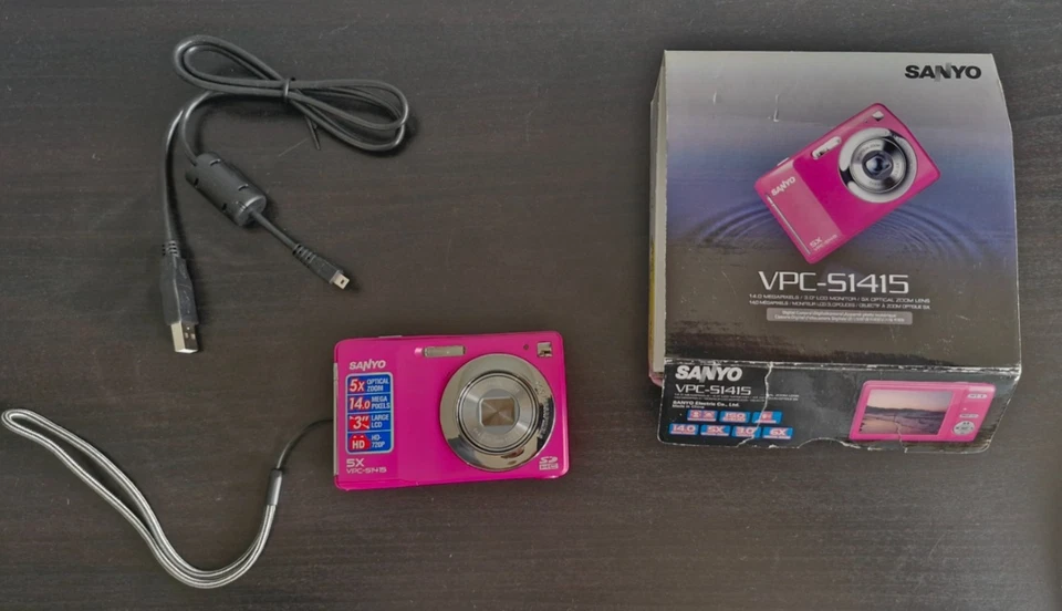 Sanyo VPC-51415 14MP digital camera Pink | Takes 2 AA Batteries | Ex. Condition - Image 2 of 4