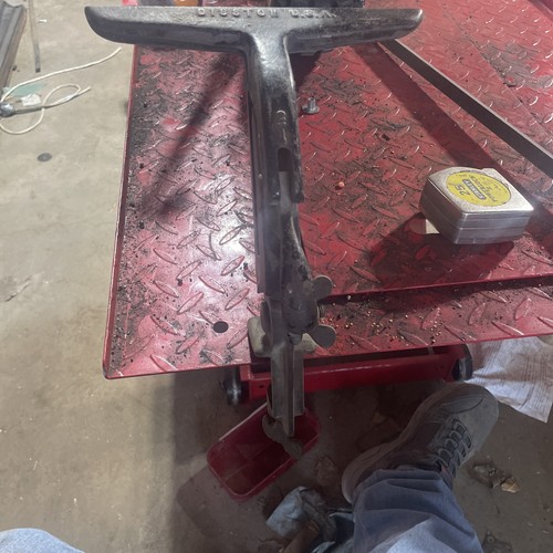 Disston 9.5" Hand Saw Sharpening Vise No. 2 VTG   
