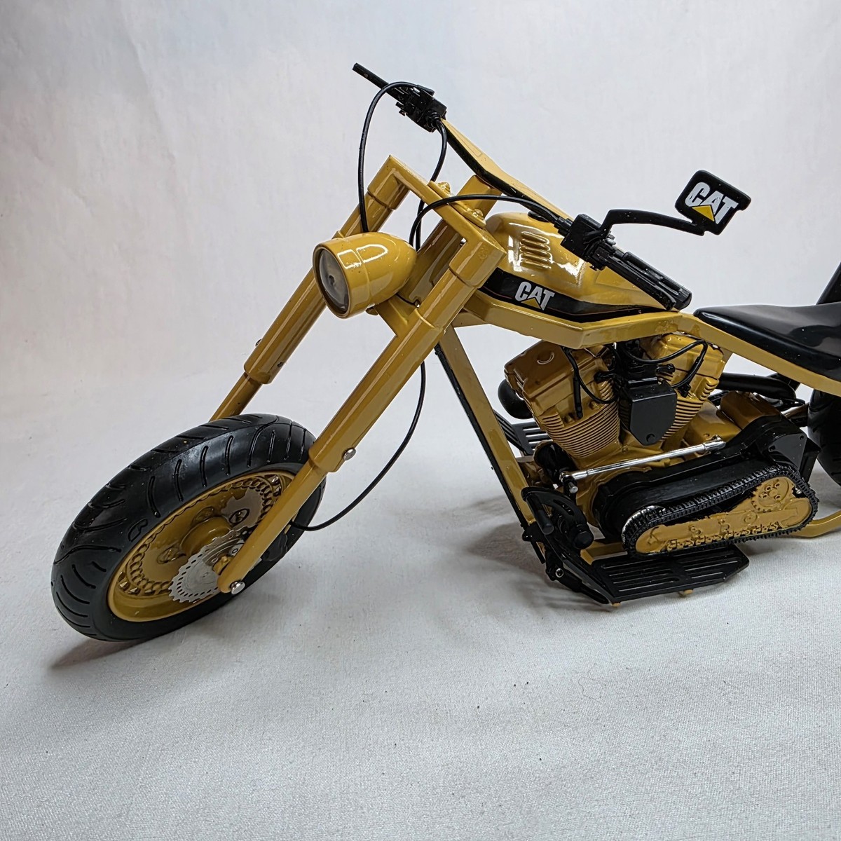 RC2 Caterpillar CAT One Tough Ride Motorcycle 1:10 Diecast Model