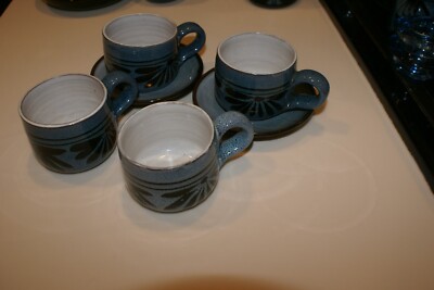 Vintage BRIXHAM WELL HOUSE Pottery  LOT OF 4 CUPS 2.5'' X 3'', 2 SAUCERS 4 7/8''D