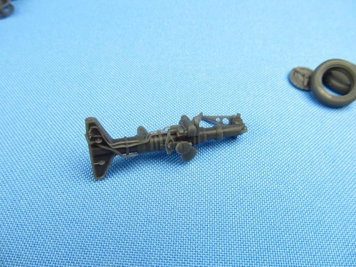 Metallic Details MDR48138 - 1/48 SR-71 Blackbird. Landing gears (for Revell kit) - Picture 10 of 12