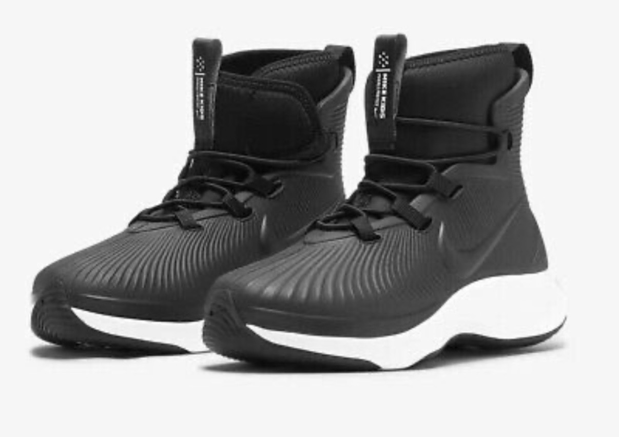 Nike black binzie boot sneakers size 12