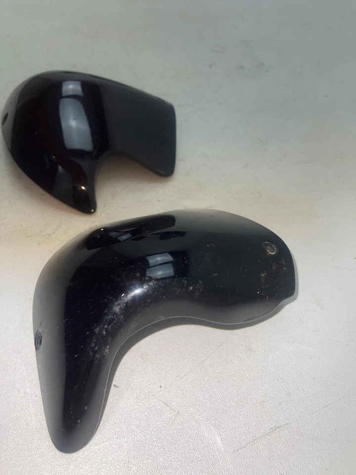 Harley Davidson 2009 FLTR Road Glide altavoces soportes de caja delanteros derecho izquierdo Foto 4 de 4