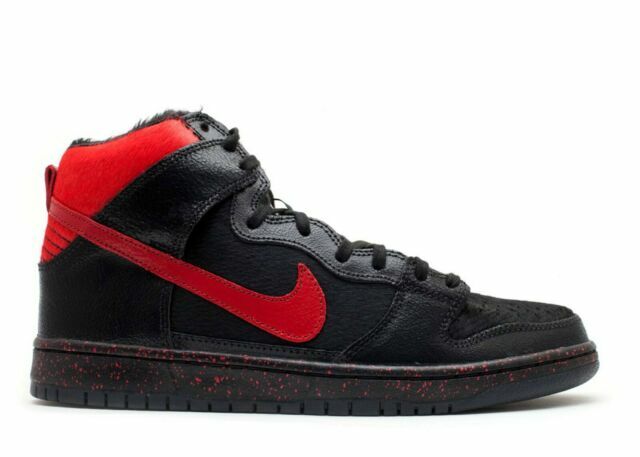 Sean-Cliver-x-Nike-SB-Dunk-High-Krampus 