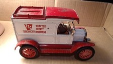 ERTL Replica Ford 1913 Model T Van TSC White Coin Bank Hong Kong