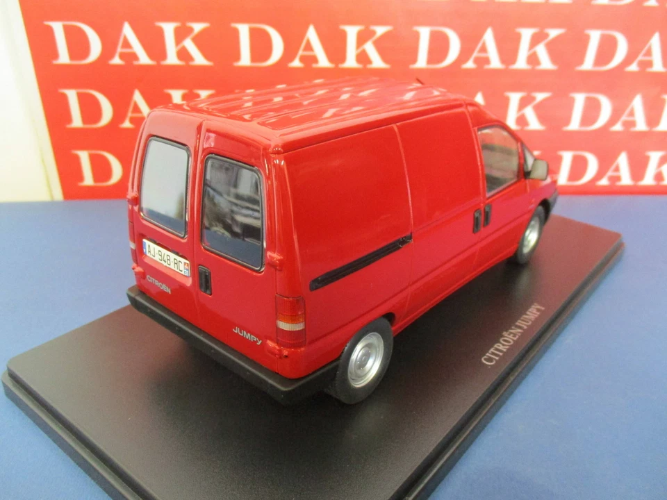 Die cast 1/24 Modellino Furgone Van Citroen Jumpy - Fiat Scudo 1995 - Immagine 3 di 4
