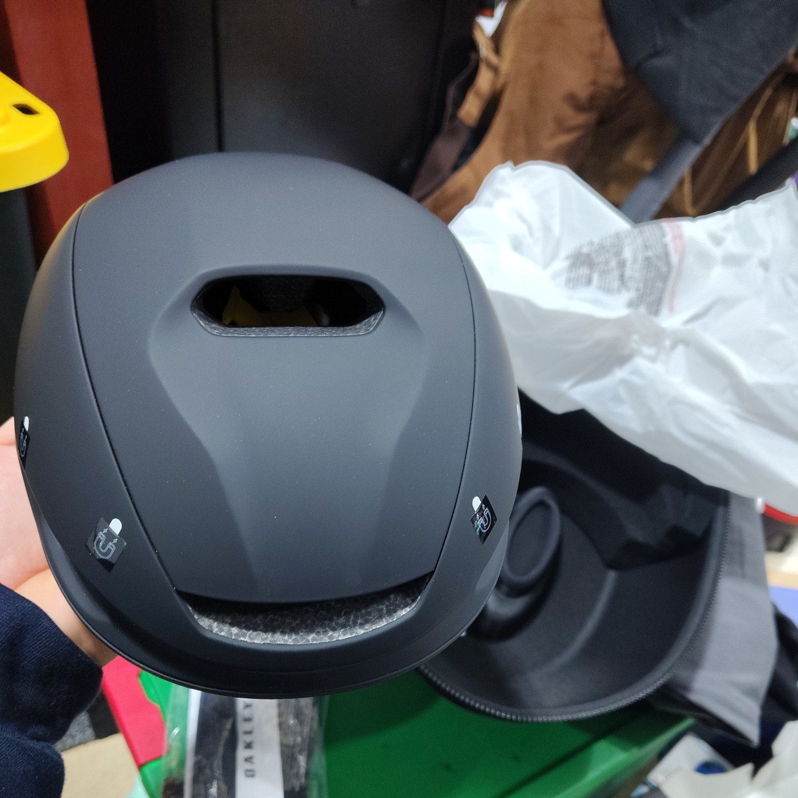 Oakley Aro7 LITE MIPS Road Cycling Bike Helmet Matte black Sz Small NEW IN BOX