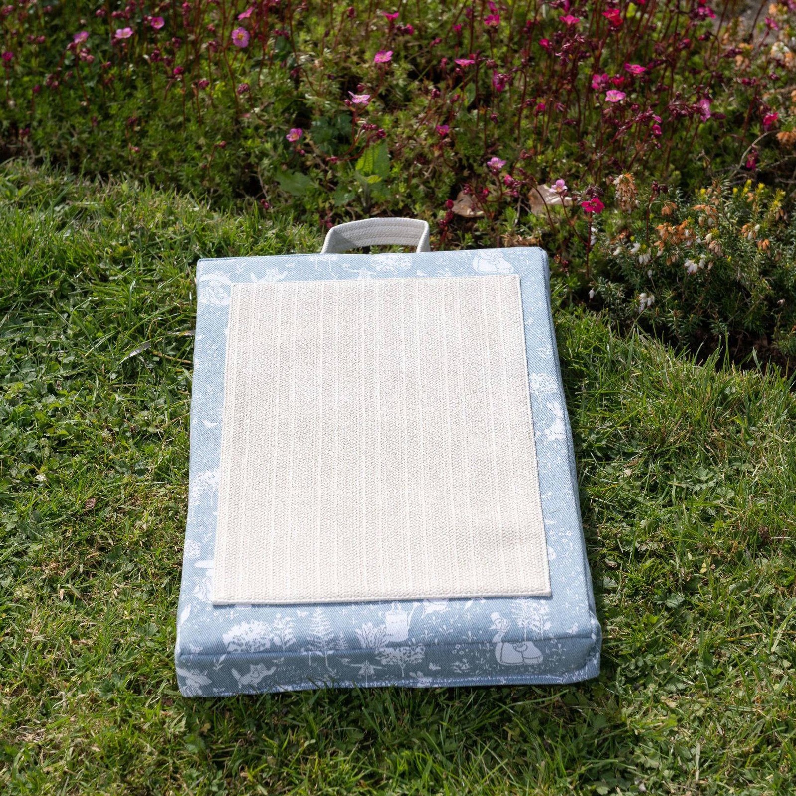 Garden Kneeler Cushion Outdoor Pad Comfort Sponge Cleaning Weeding Peter Rabbit